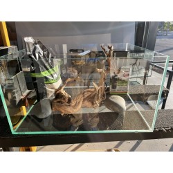 aquarium de 66x54x35 avec...
